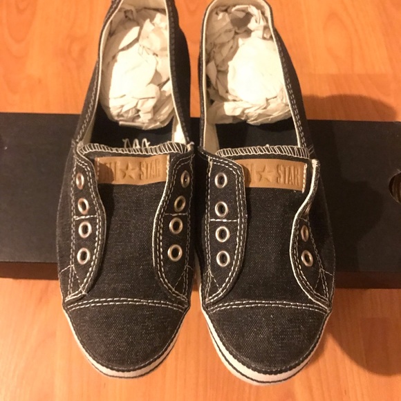 Converse Shoes - Chuck Taylor Espadrille Slip On Sz 7.5